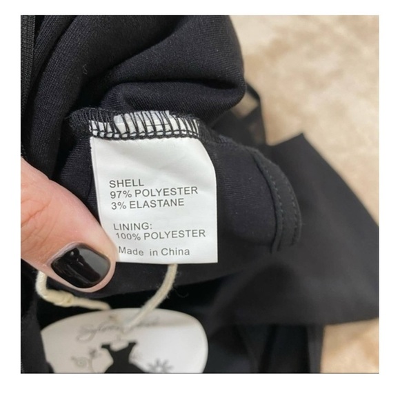 Sleeveless Contrast Mesh Yoke Pleated Dress NWT - Picture 5 of 10